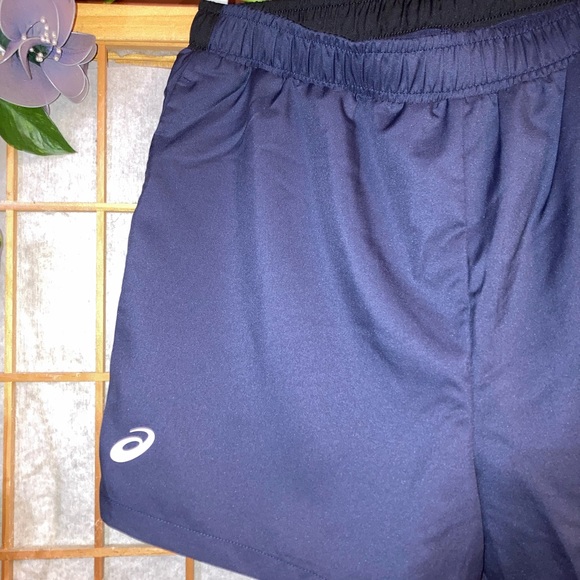 NWT ASICS Womens Court Tennis Shorts Midnight Blue Medium Athleticwear - Picture 3 of 8